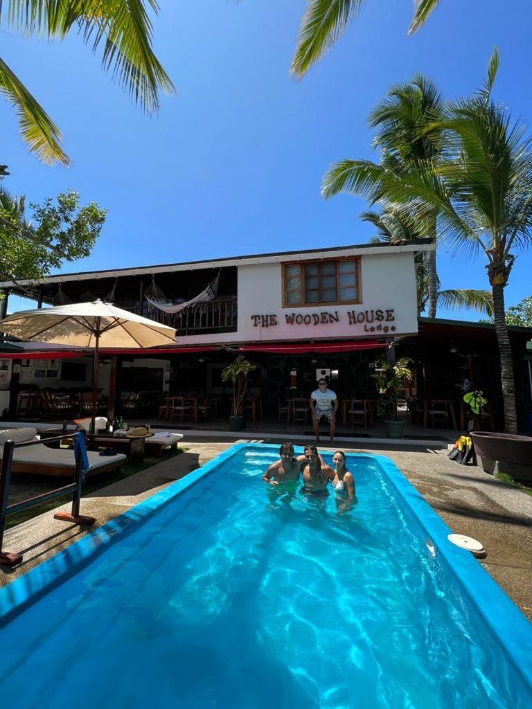 The Wooden House Hotel Puerto Villamil Kültér fotó