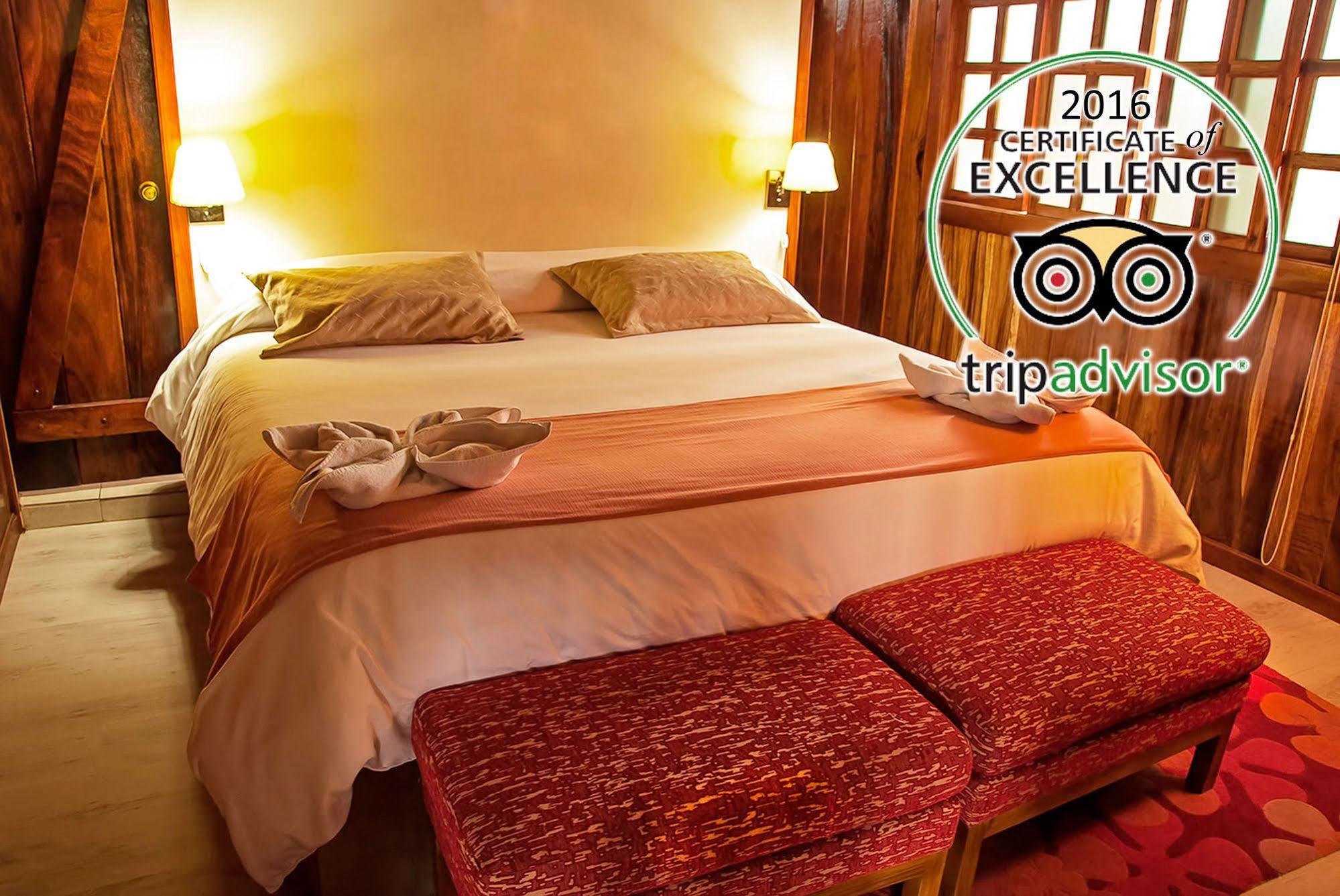 The Wooden House Hotel Puerto Villamil Kültér fotó